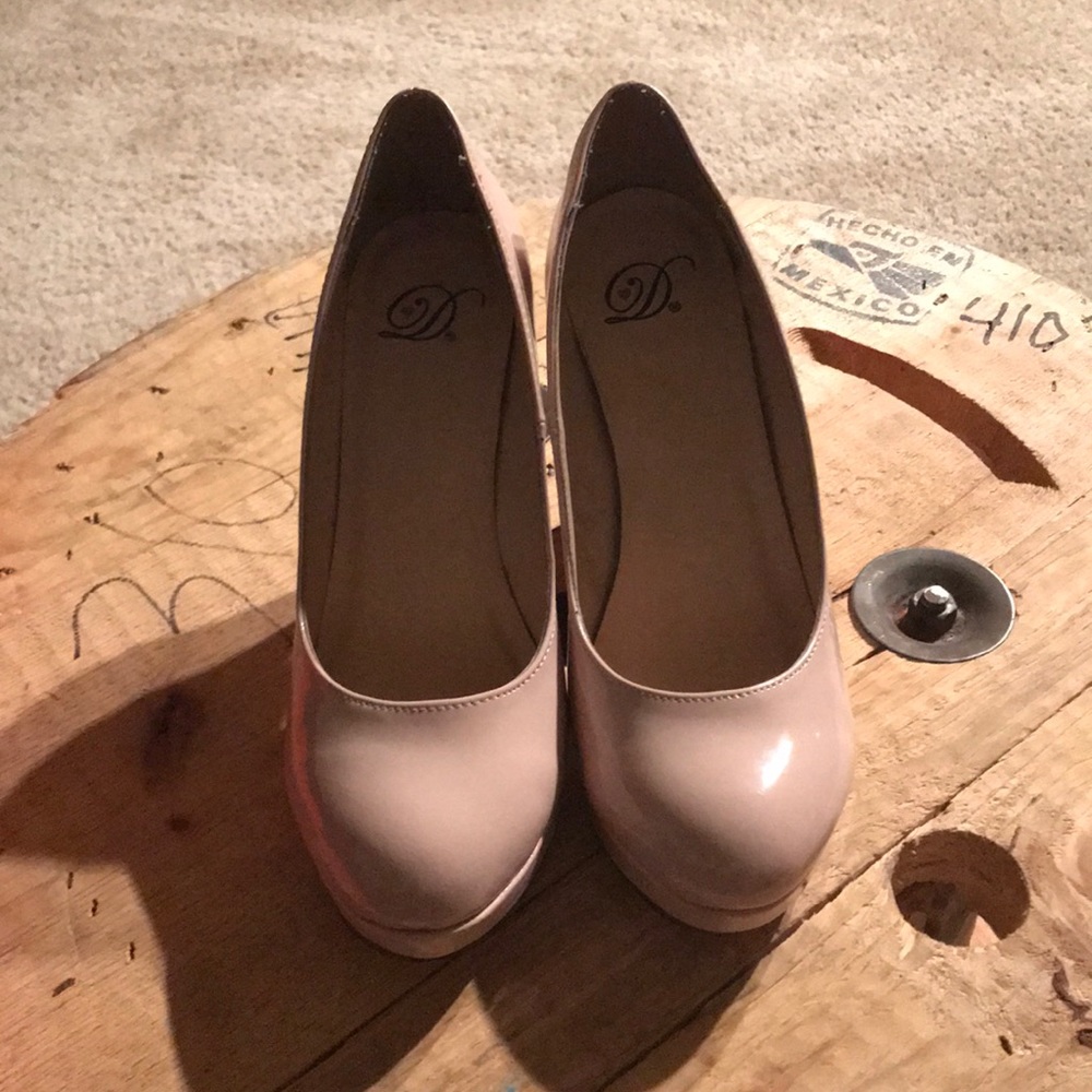 Nude heels